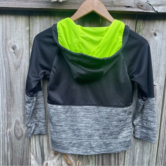 2 Pc Sweaters youth  Kids  Size 8 Gray and Black - Picture 8 of 9